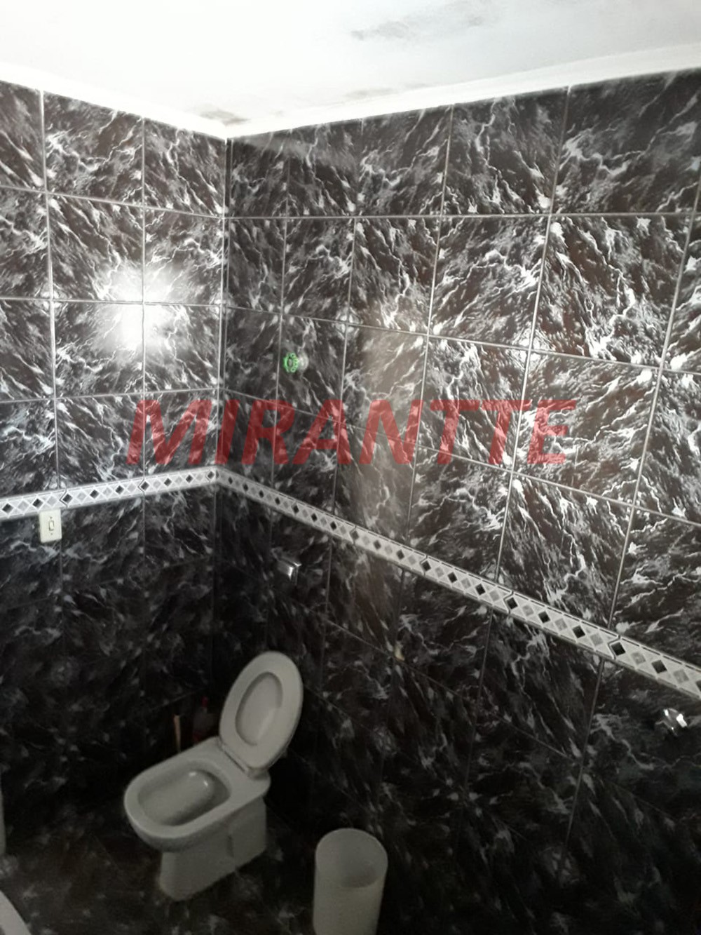 Comercial de 270m² com 2 quartos em Freguesia do