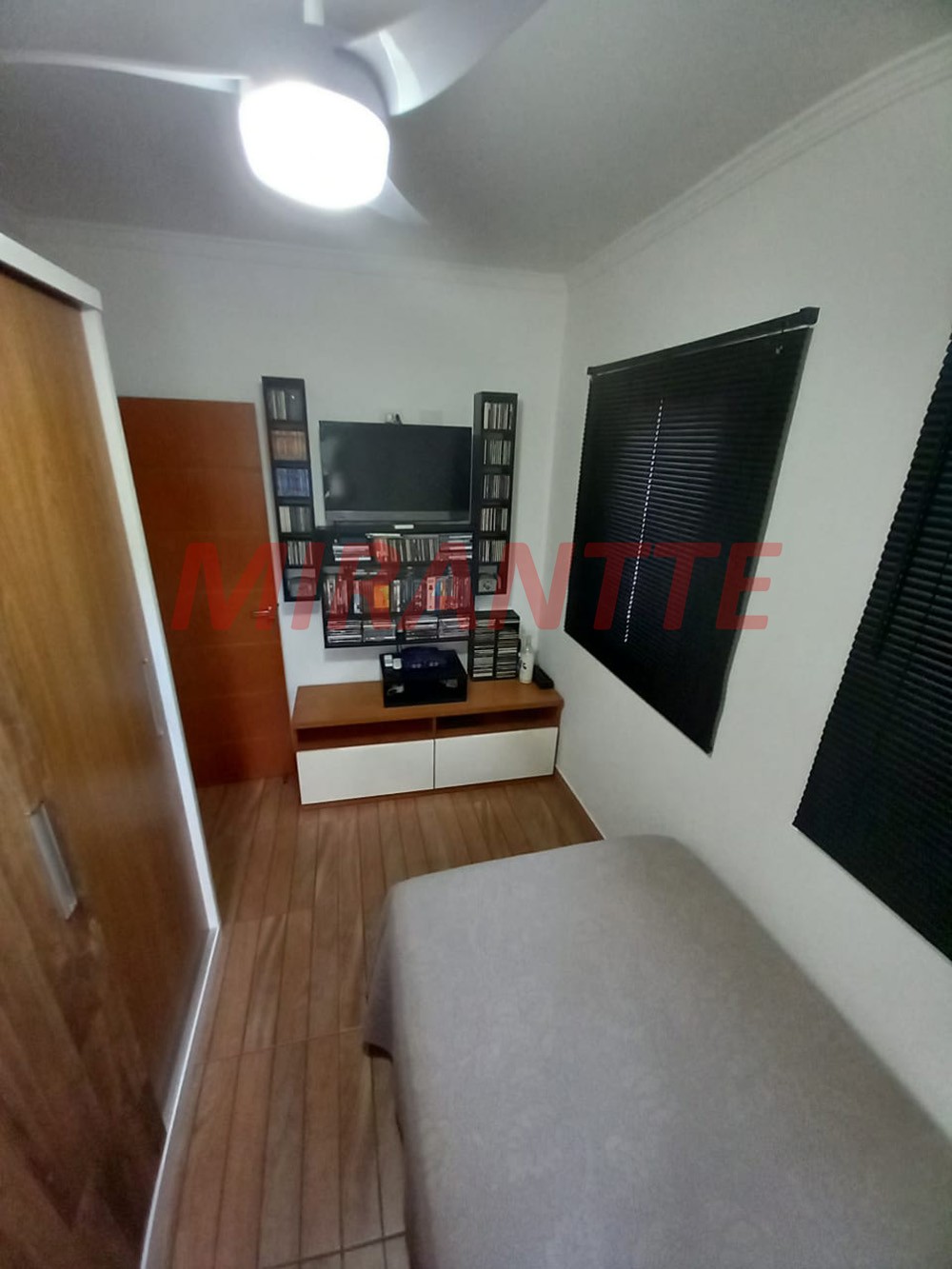 Sobrado de 309m² com 4 quartos em Santa Teresinha