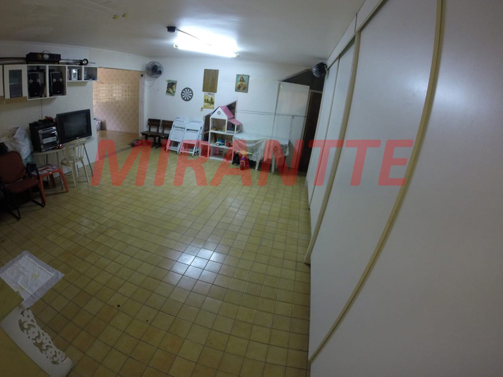 Sobrado de 198m² com 4 quartos em Jardim Kherlakian