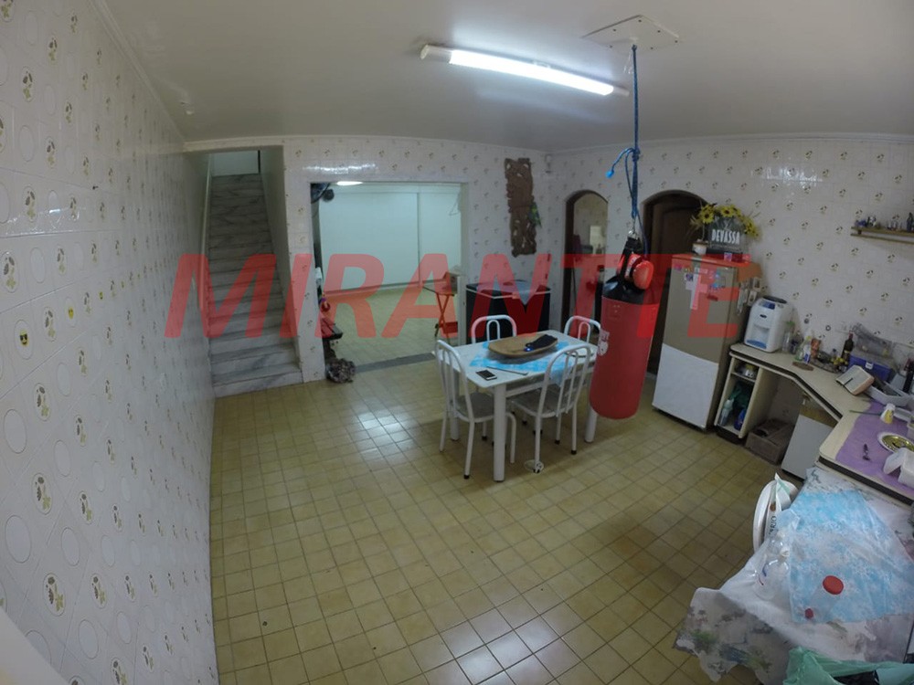 Sobrado de 198m² com 4 quartos em Jardim Kherlakian