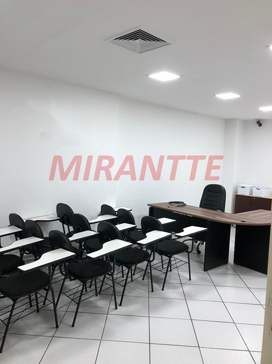 Comercial em República