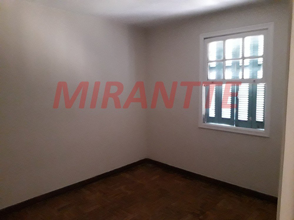 Sobrado de 1.2m² com 7 quartos em Santana