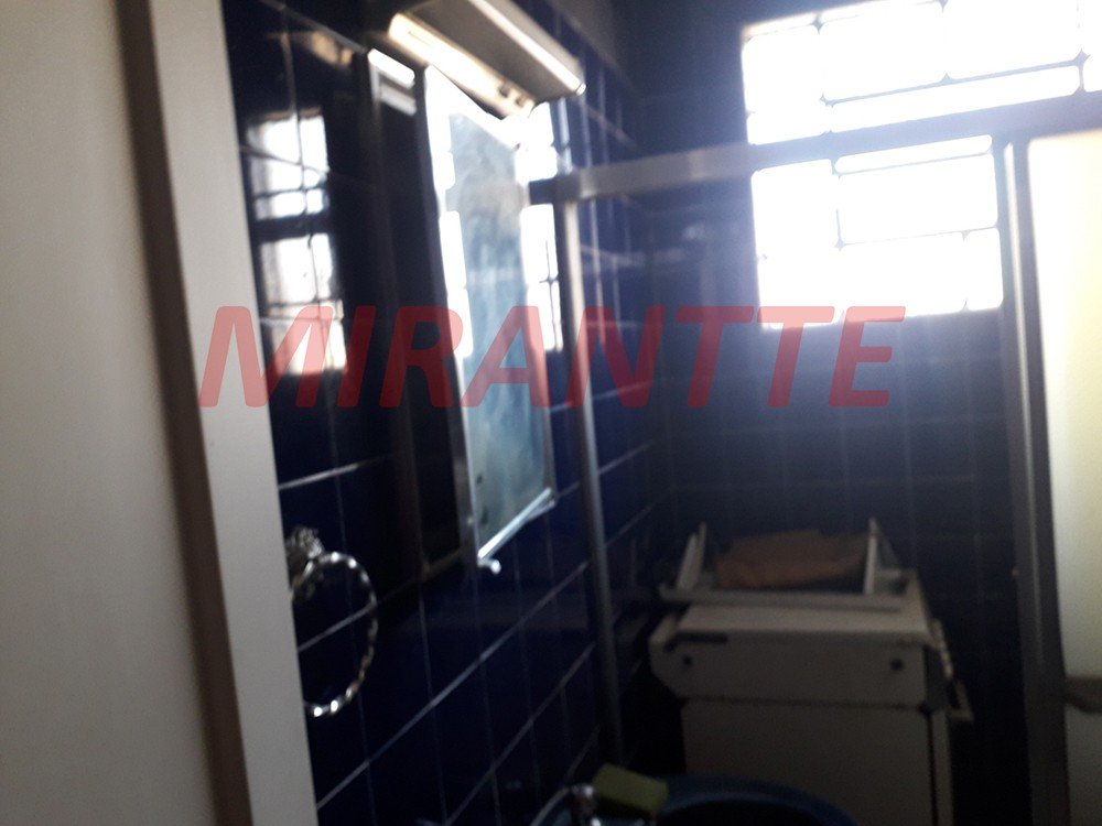 Sobrado de 1.2m² com 7 quartos em Santana