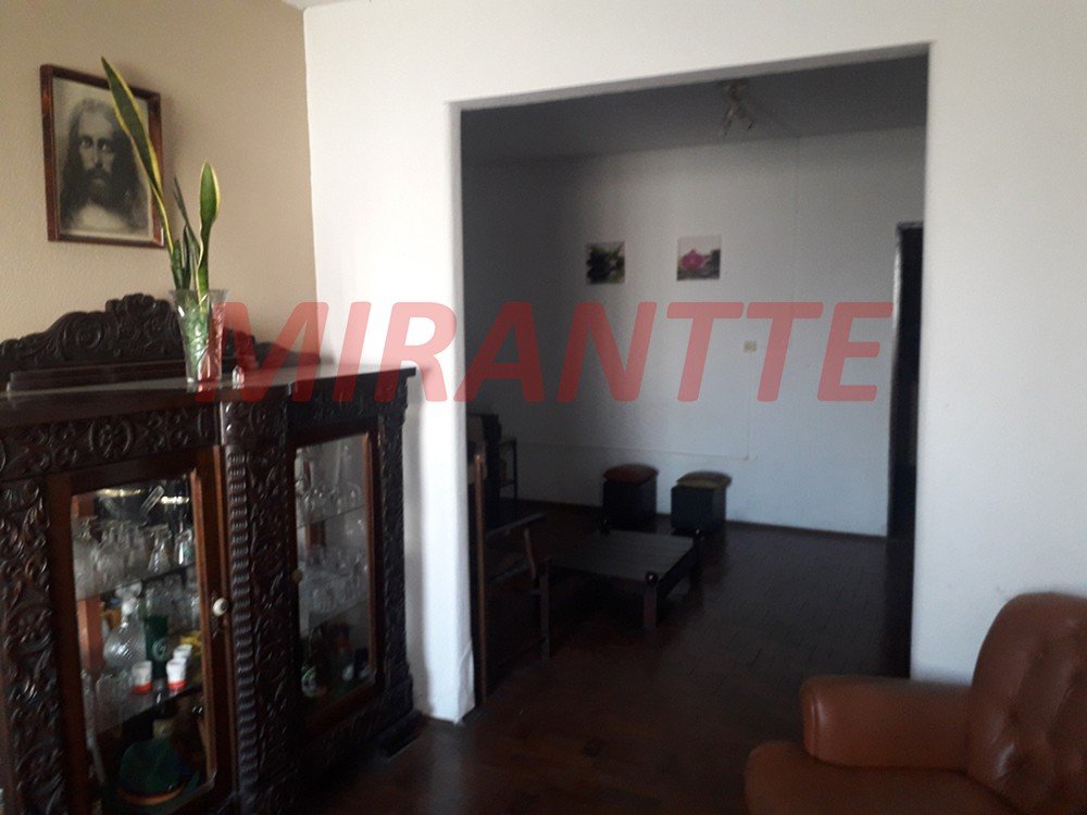Sobrado de 1.2m² com 7 quartos em Santana