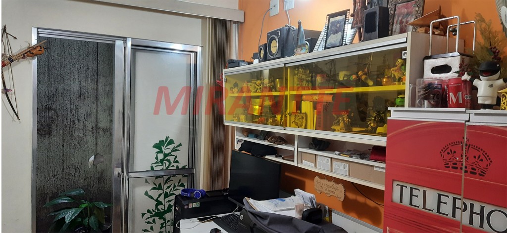 Sobrado de 130m² com 3 quartos em Água Fria
