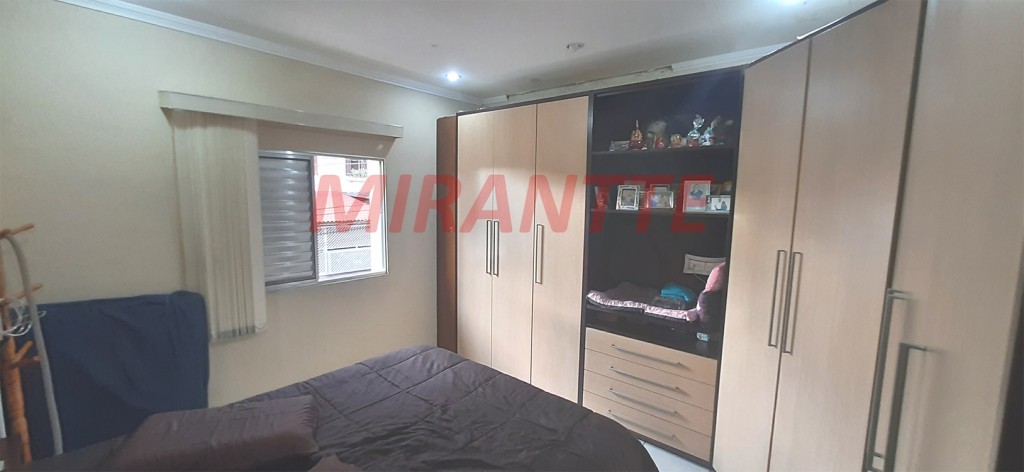 Sobrado de 130m² com 3 quartos em Água Fria