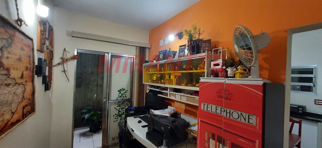 Sobrado de 130m² com 3 quartos em Água Fria