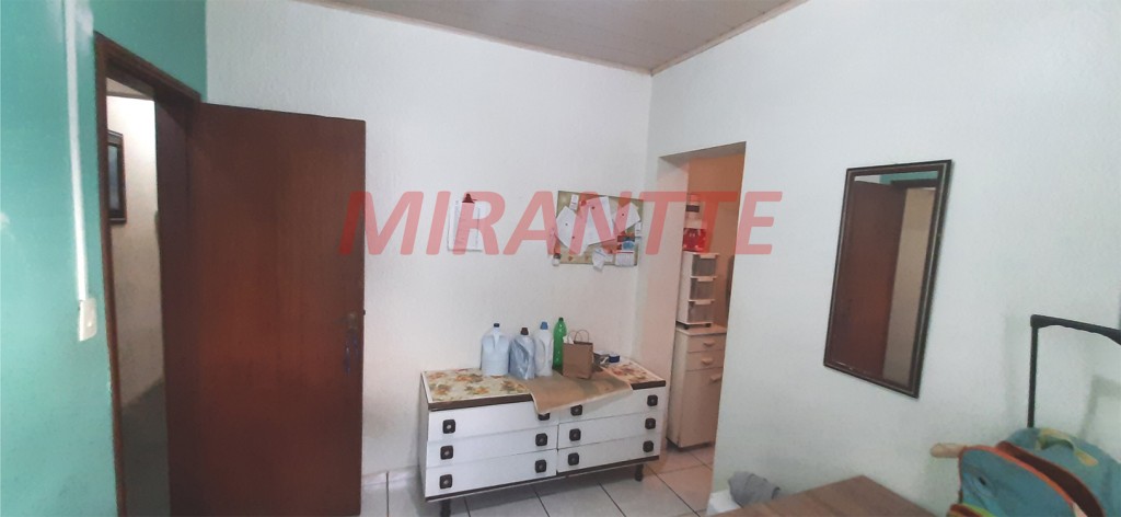Sobrado de 130m² com 3 quartos em Água Fria