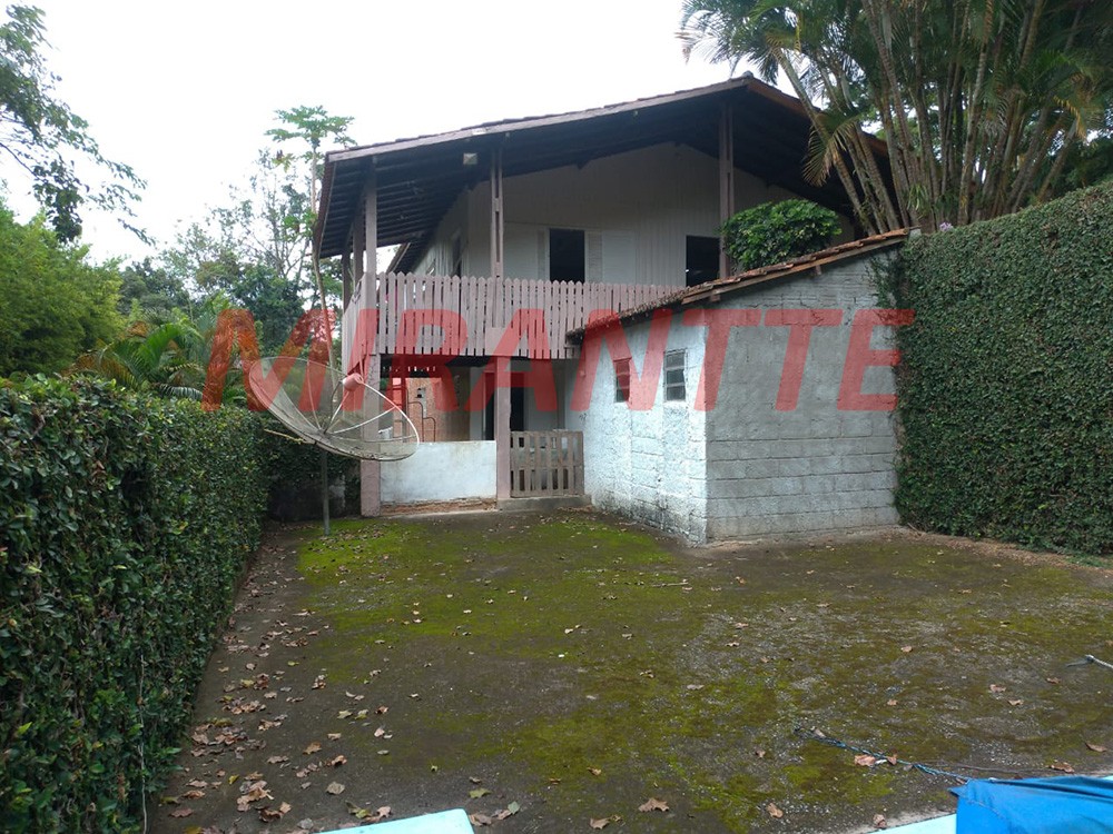 ChÁcara de 250m² com 3 quartos em Serra da Cantareira