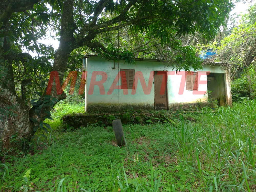 ChÁcara de 250m² com 3 quartos em Serra da Cantareira