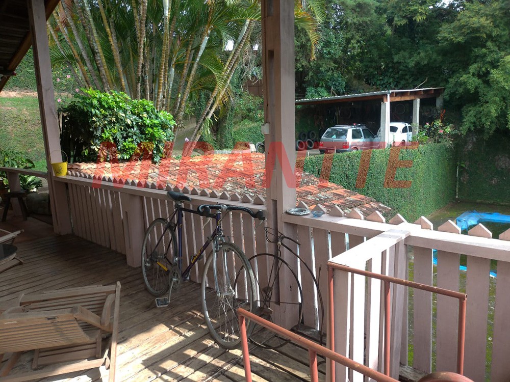 ChÁcara de 250m² com 3 quartos em Serra da Cantareira