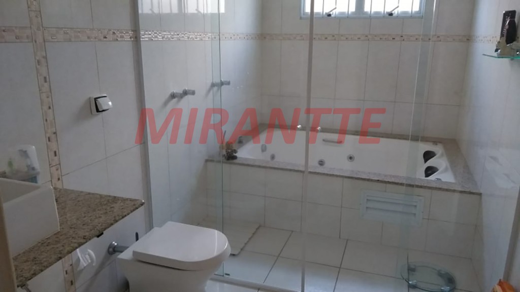 Casa terrea de 547m² com 5 quartos em CENTRO