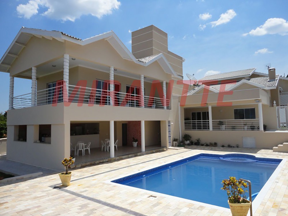 Casa terrea de 547m² com 5 quartos em CENTRO