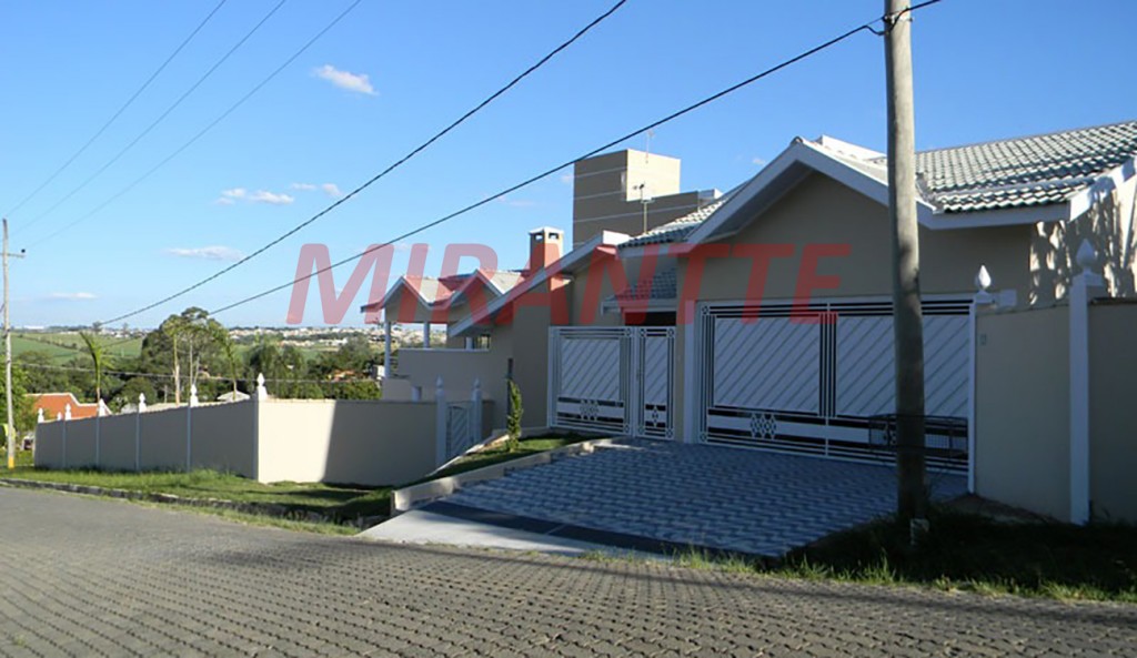 Casa terrea de 547m² com 5 quartos em CENTRO