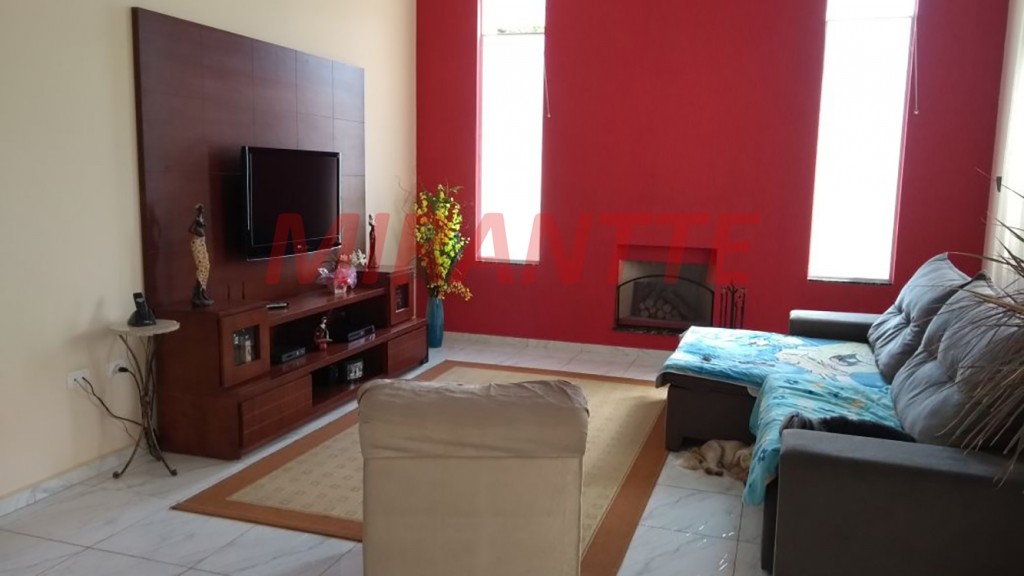 Casa terrea de 547m² com 5 quartos em CENTRO