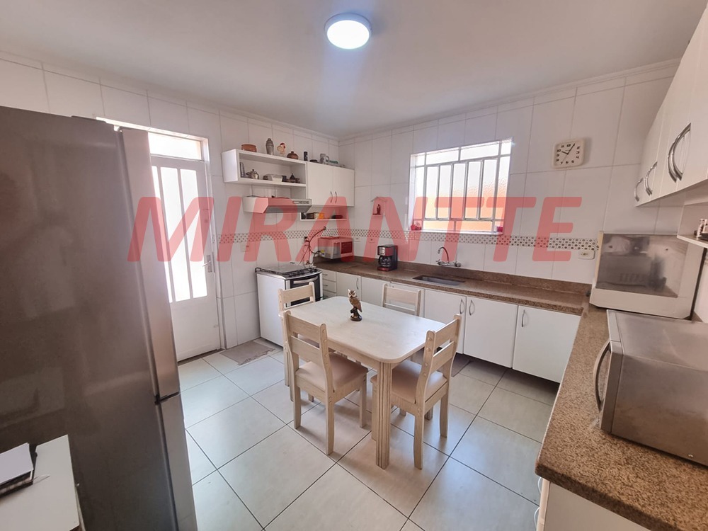 Casa terrea de 180m² com 4 quartos em Santana