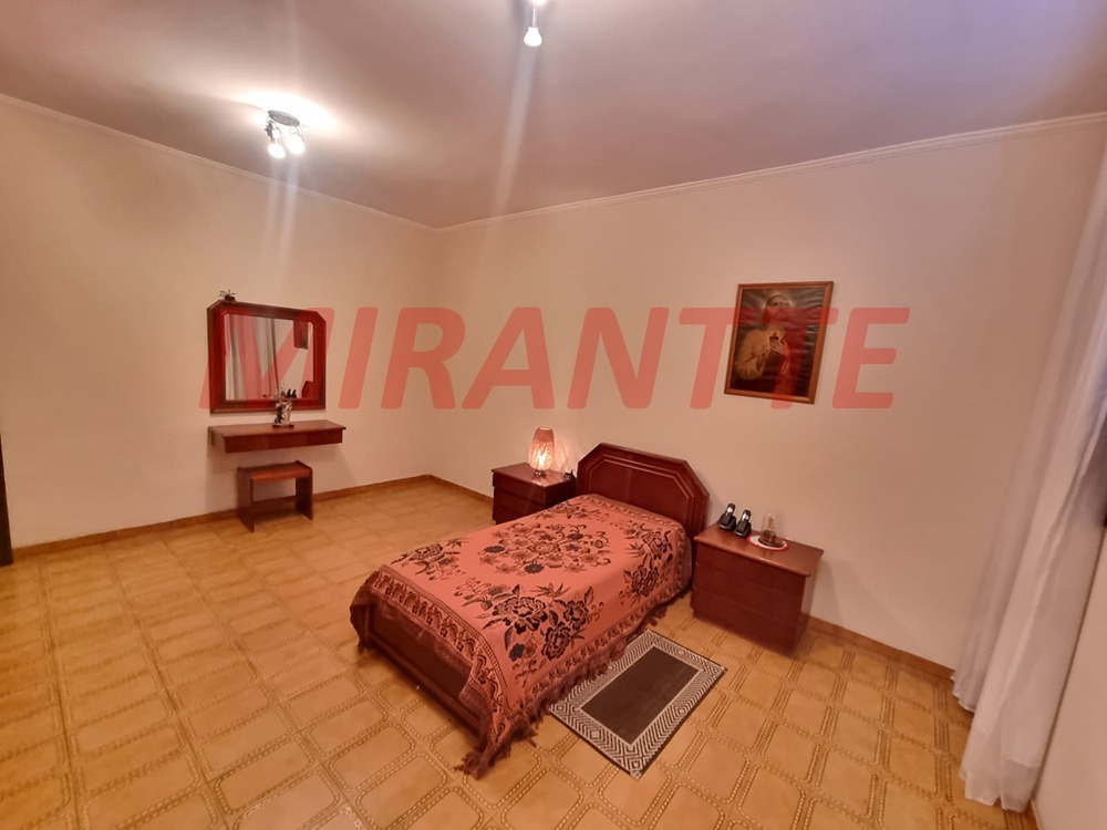 Casa terrea de 180m² com 4 quartos em Santana