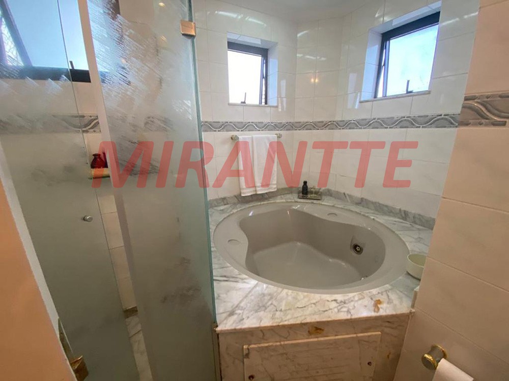 Apartamento com 3 quartos em Anália Franco