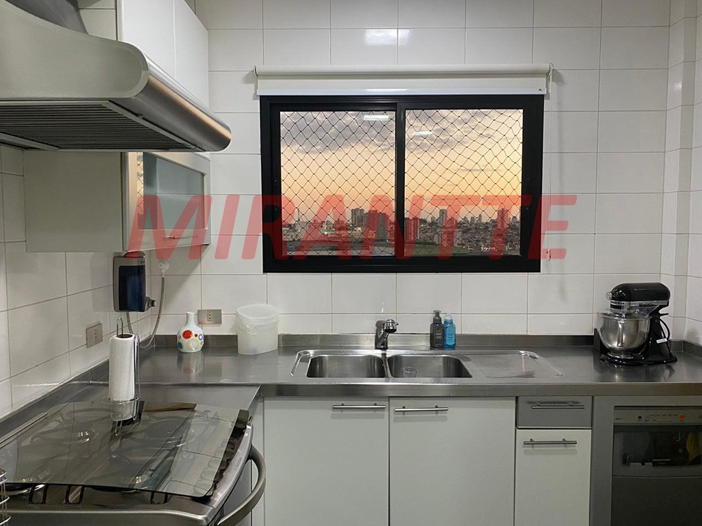 Apartamento com 3 quartos em Anália Franco