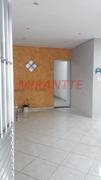 Sobrado de 218m² com 4 quartos em Vila Maria Alta