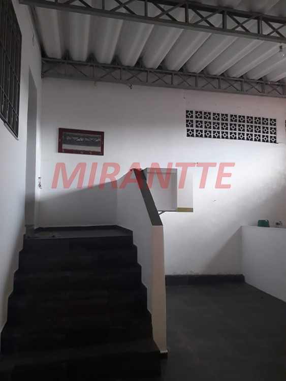 Sobrado de 218m² com 4 quartos em Vila Maria Alta