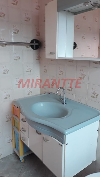 Sobrado de 218m² com 4 quartos em Vila Maria Alta