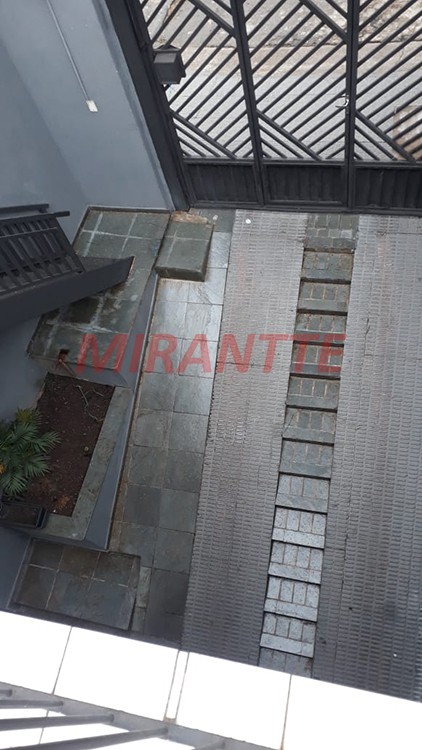 Sobrado de 218m² com 4 quartos em Vila Maria Alta