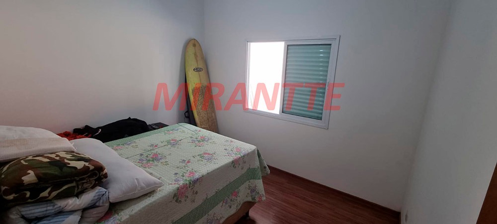 Sobrado de 400m² com 4 quartos em Serra da Cantareira