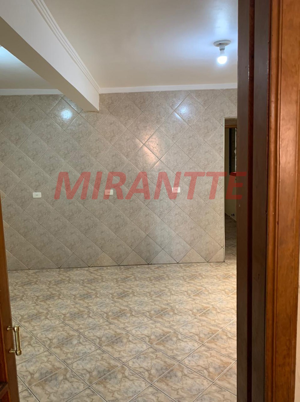 Sobrado de 200m² com 3 quartos em Santana