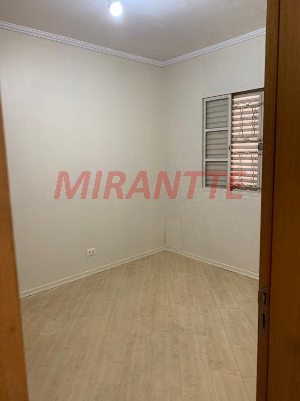 Sobrado de 200m² com 3 quartos em Santana