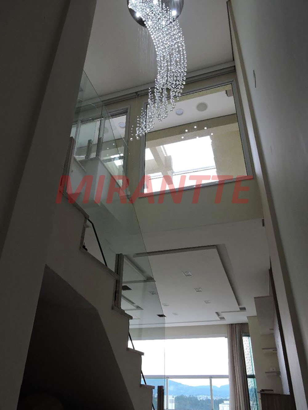 Cobertura de 175m² com 3 quartos em Vila Galvão