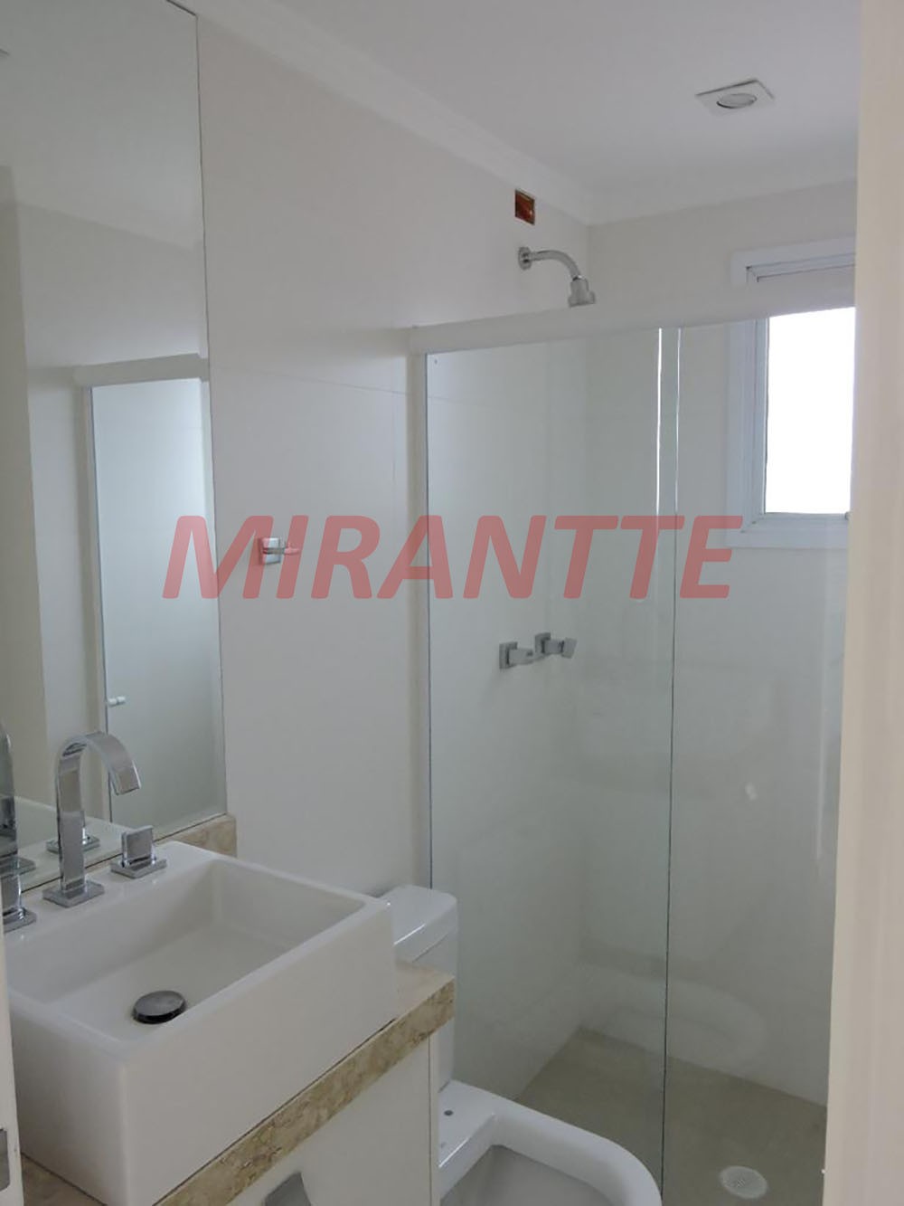 Cobertura de 175m² com 3 quartos em Vila Galvão