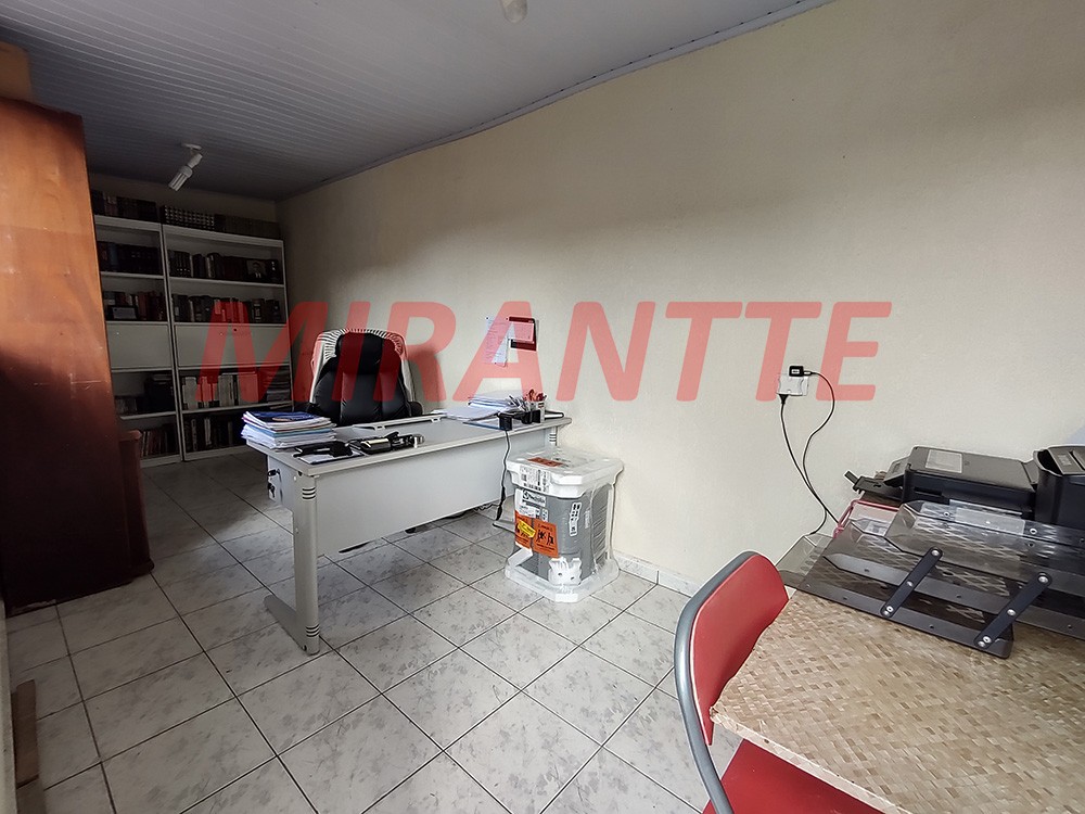 Casa terrea de 143m² com 2 quartos em Jardim Virginia Bianca