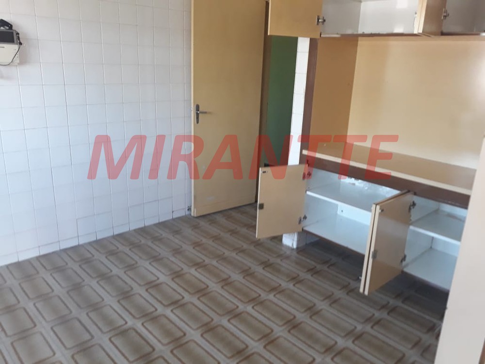 Casa terrea de 760m² com 3 quartos em Vila Irmaos Arnoni