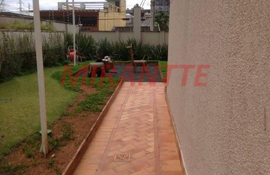 Apartamento de 60m² com 2 quartos em Limão