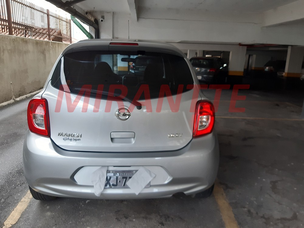 Apartamento de 75m² com 3 quartos em Vila Pauliceia