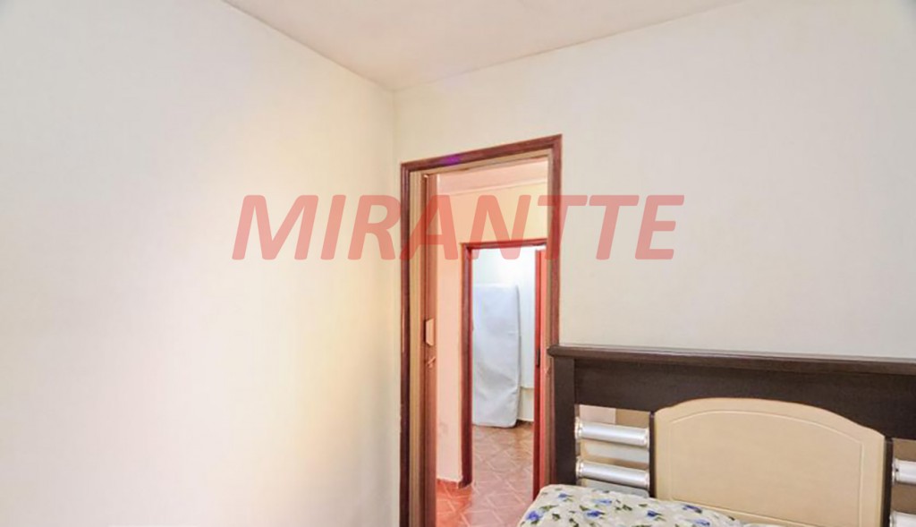 Casa terrea de 282m² com 4 quartos em Vila Iorio