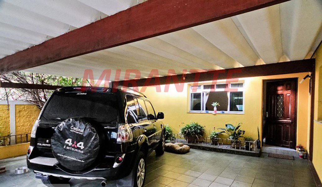 Casa terrea de 282m² com 4 quartos em Vila Iorio