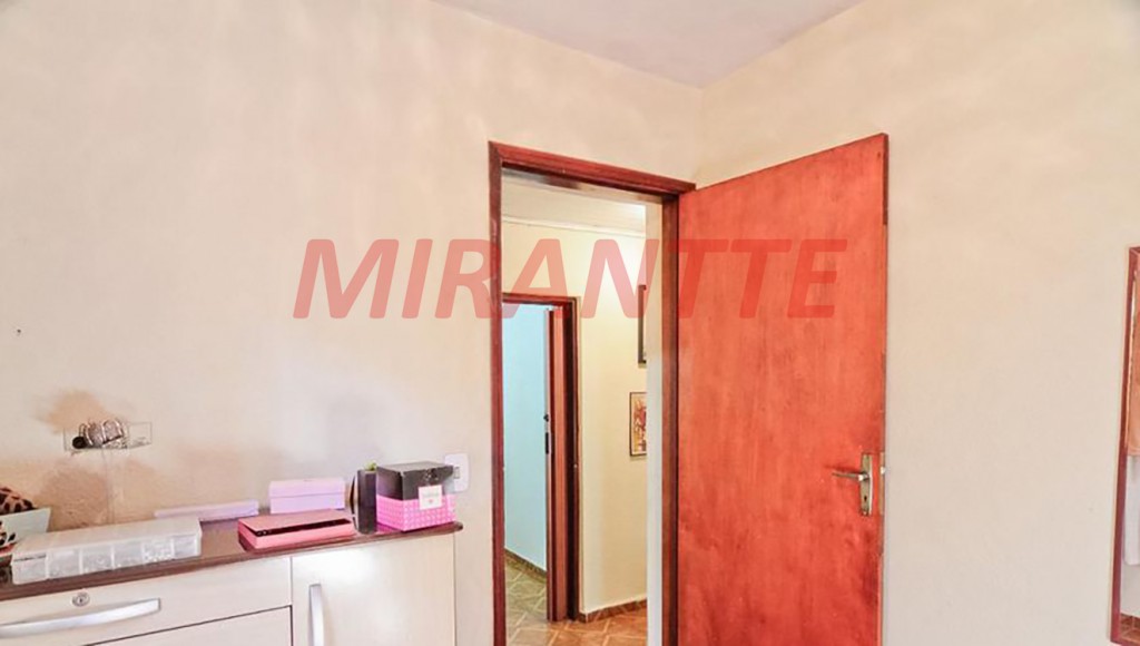 Casa terrea de 282m² com 4 quartos em Vila Iorio