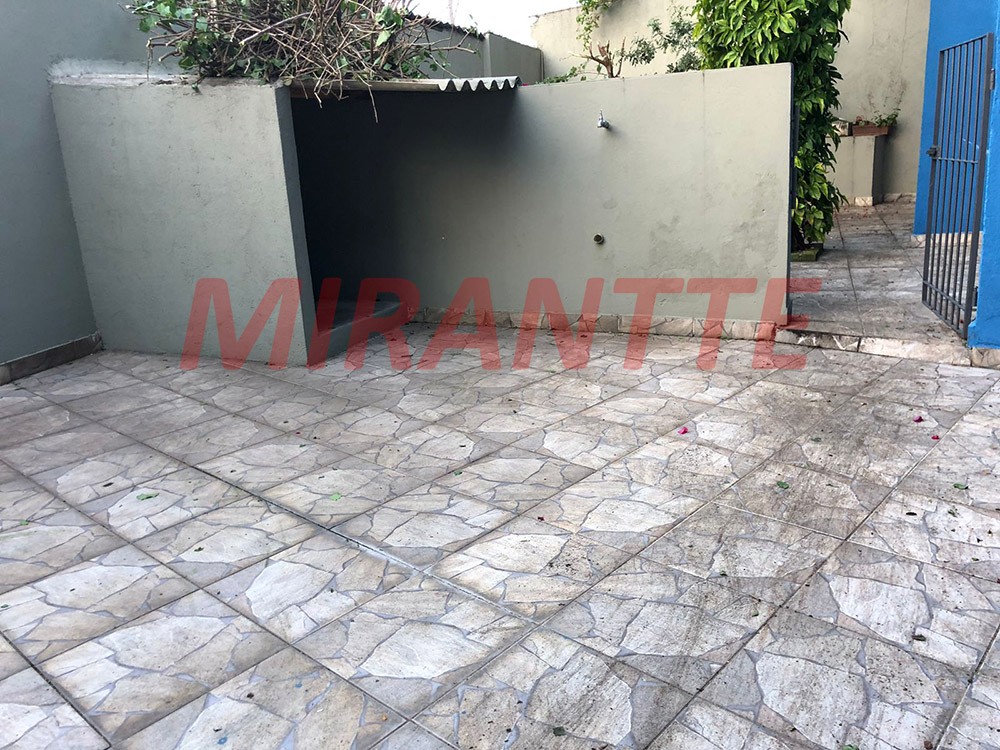 Sobrado de 300m² com 3 quartos em Vila Romero