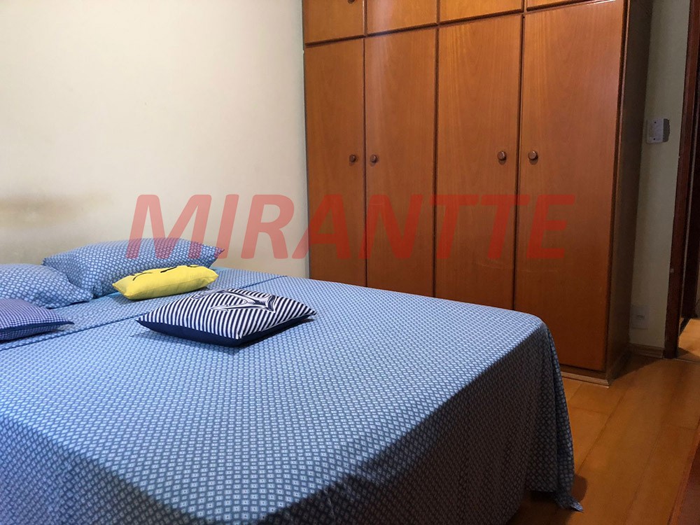 Sobrado de 300m² com 3 quartos em Vila Romero
