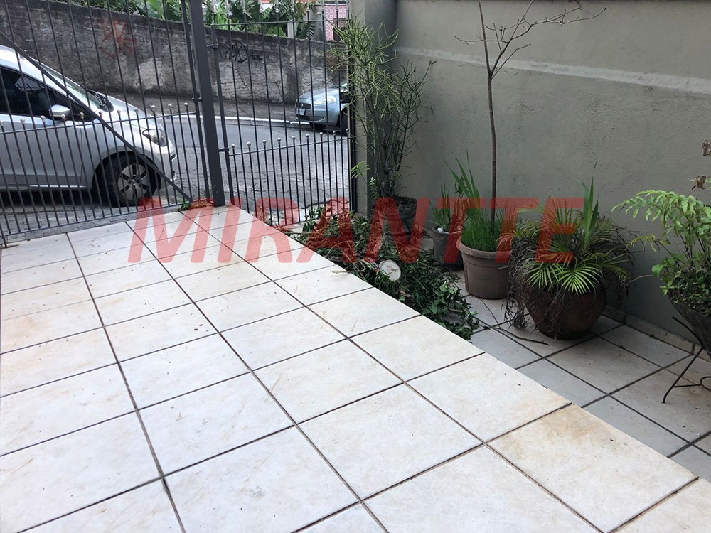 Sobrado de 300m² com 3 quartos em Vila Romero