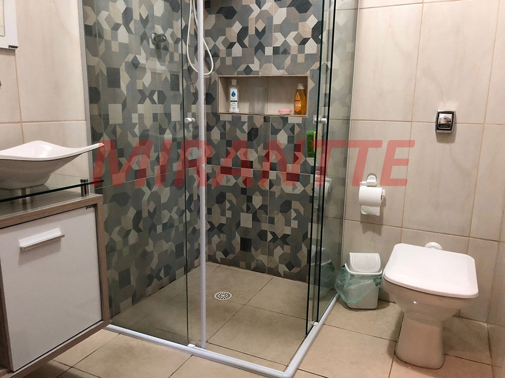 Sobrado de 300m² com 3 quartos em Vila Romero