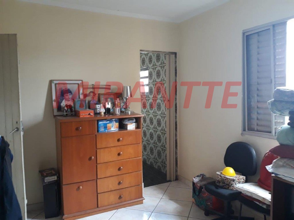 Casa terrea de 262m² com 3 quartos em Chora Menino