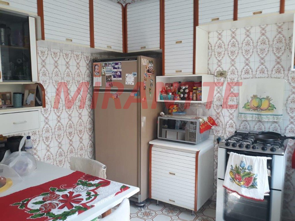 Casa terrea de 262m² com 3 quartos em Chora Menino