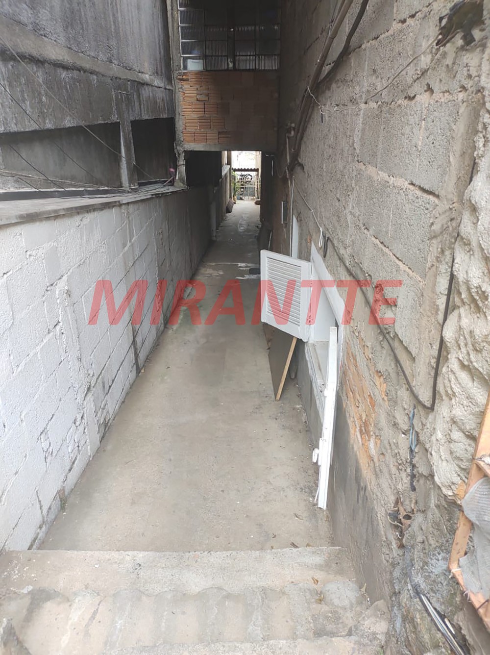 Casa terrea de 284m² com 2 quartos em Vila Aurora