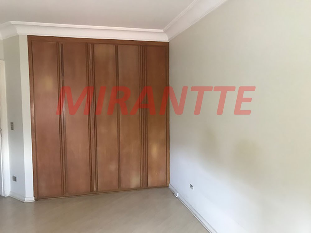 Apartamento de 222m² com 3 quartos em Centro