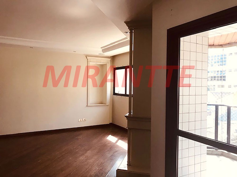 Apartamento de 222m² com 3 quartos em Centro