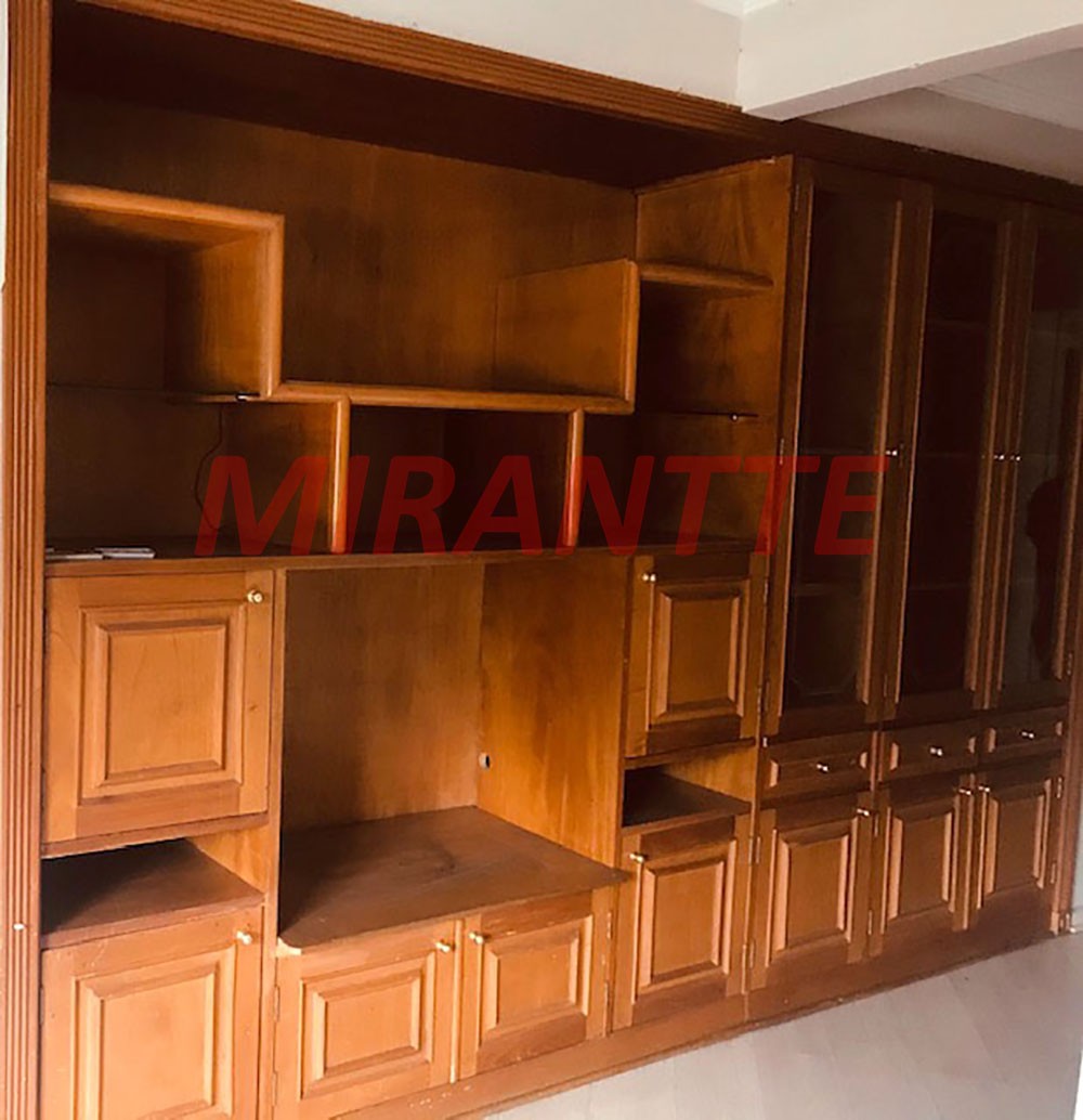 Apartamento de 222m² com 3 quartos em Centro