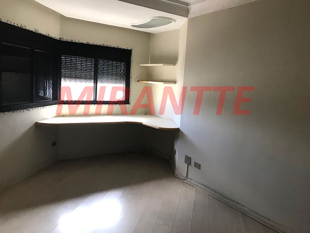Apartamento de 222m² com 3 quartos em Centro